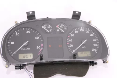 VW Polo 6N Tacho Tachometer Kombiinstrument 581.000km 6N0919861A Diesel SDI 1,7 (113616)