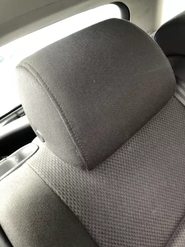 Audi A4 B6 8E Kopfstütze hinten rechts schwarz / soul 8E0885974E (113719)