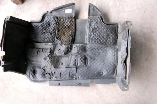 VW Sharan 7M Unterfahrschutz Dämpfung Schutz unter Motor Dämpfungswanne 