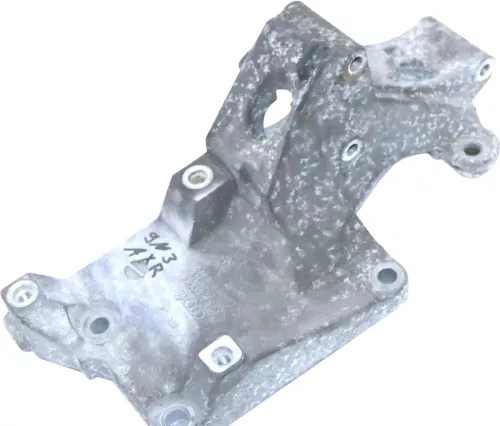 VW Polo 9N Halter Konsole Lichtmaschine Träger 1,9 TDI 90PS 038903139AG AXR ASZ