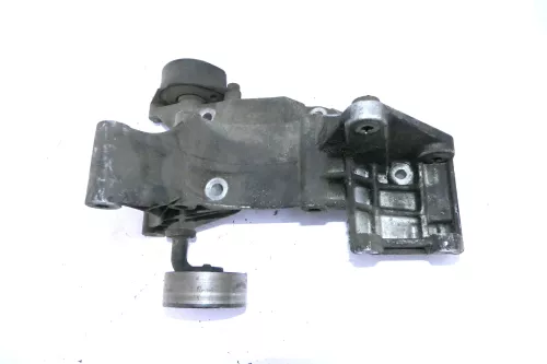 VW Lupo Kompakthalter Halter Lichtmaschine 047903139A AHT 1.0 997cm³