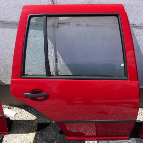 VW Golf 4 Bora Tür hinten rechts nur Kombi / Variant rot LY3D (115190)