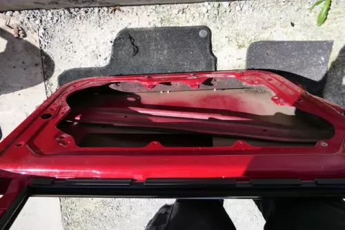 VW Golf 4 Bora Tür vorne links Fahrertür 4/5-Türer+ Kombi Avant rot LY3D (115192)
