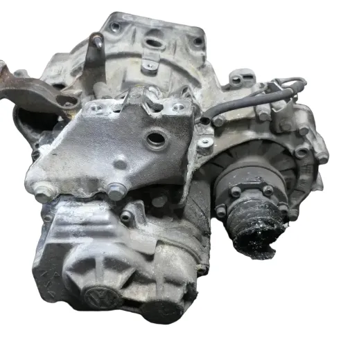 VW Golf 5 A3 8P Getriebe GQP 2,0 FSI 150PS 6 Gang (von Motor AXW) - Loch Gehäuse (116048)