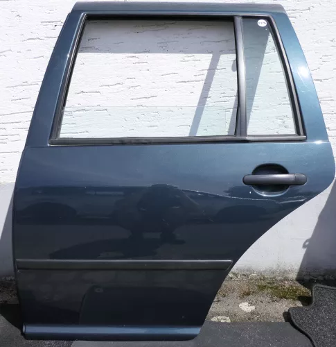 VW Golf 4 Bora Tür hinten links nur Kombi / Variant grün LC6X (116050)
