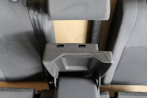 VW Golf 5 V Sitz Sitze hinten Rückbank Rücksitzbank 3 Punkt Gurt Lehne dunkel (116358)