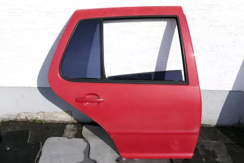 VW Golf 4 Limousine Tür hinten rechts rot LP3G (KEINkombi) (116406)