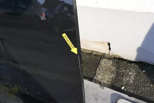 VW Golf 4 Motorhaube Haube Klappe vorne schwarz LC9Z metallic (116511)