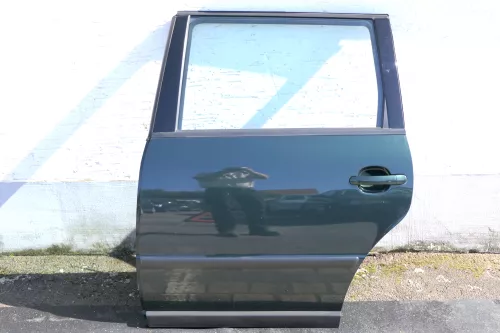 VW Passat 3B 3BG Kombi Variant Tür hinten links grün LC6N - 116633 (116633)