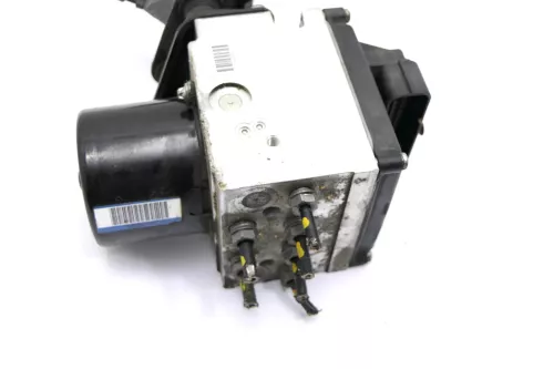 VW Passat 3C ABS Steuergerät Pumpe 3C0614109 A 3C0614095P (116657)
