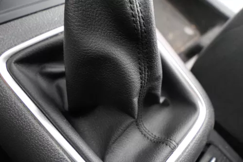 VW Tiguan 5N Schaltknauf Schaltsack Schaltung Schaltknüppel 6-Gang Leder  (116886)