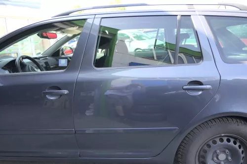 Skoda Octavia 1Z Kombi Tür hinten links silber grau 9153 LF8J  (ohneAnbauteile) (116989)