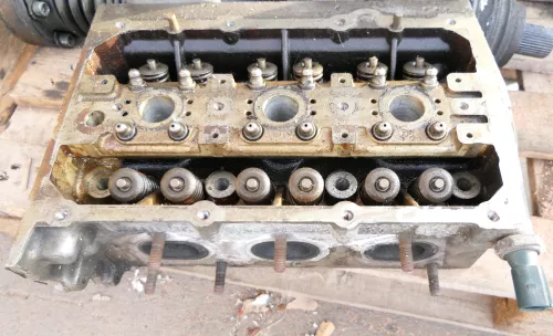 Polo 9N3 Ibiza Kopf Zylinderkopf Ventile 1,2 12V 47KW 64PS AZQ BME BZG (117194)