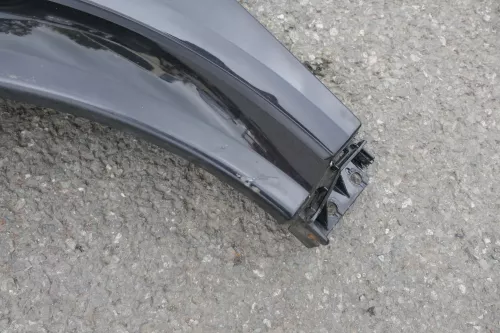 Audi A2 8Z Kotflügel vorne links schwarz LZ9W (118093)