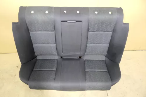 Audi A4 B6 B7 8E Limousine Sitz Rückbank Rücksitzbank hinten schwarz Armlehne