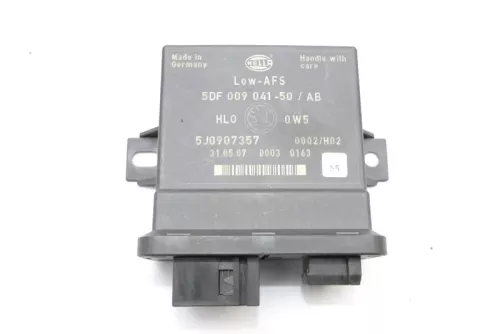 Skoda Roomster Fabia 5J Steuergerät Licht Relais Scheinwerfer 5j0907357