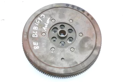 Audi A4 8E B7 Schwungrad Automatik Zweimassenschwungrad BLB GYJ 2.0 TDI