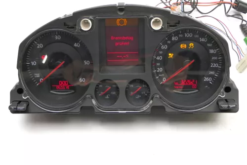 VW Passat 3C Tacho Tachometer 322.000km 3C0920871 X Diesel TDI 