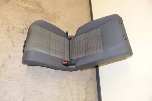 VW Golf 5M Plus Sitz Sitze Rückbank Rücksitzbank Lehne hinten rechts