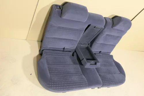 VW Passat 3B 3BG Kombi Avant Variant Sitz Rückbank Rücksitzbank schwarz (120438)