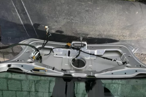 VW Polo 6R 6C Heckklappe Kofferraumklappe Klappe Scheibe grau silber LA7W (120577)