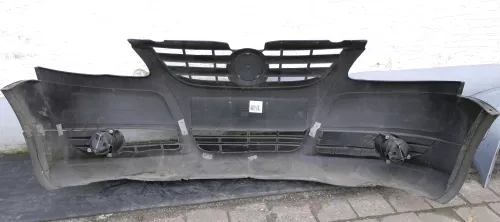 VW Fox 5Z Stoßstange vorne Stoßfänger schwarz - Bilder - Bastler! (120811)