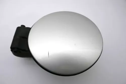 Skoda Octavia 1U Kombi Combi Tankdeckel Deckel Tank Tankverschluß silber 9102 xx