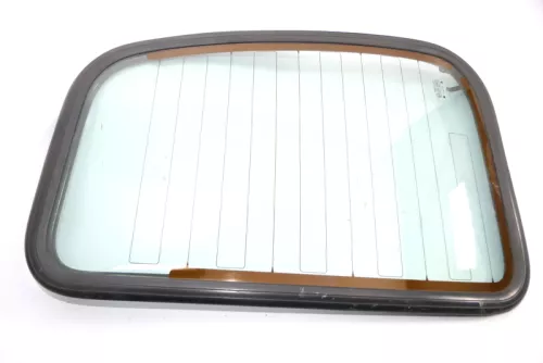 VW Caddy 9K Seat Inca nur Scheibe für Tür hinten rechts Heckklappe Hecktür  (121558)