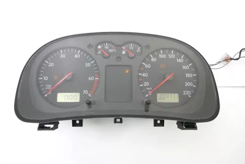 VW Golf 4 Tacho Tachometer Kombiinstrument 203.000km 1J0919860 1,4 16V 75PS 55kw