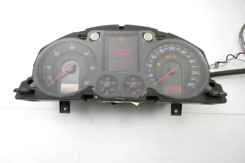 VW Passat 3C Tacho Tachometer 381.000km 3C0920871 X Diesel TDI 