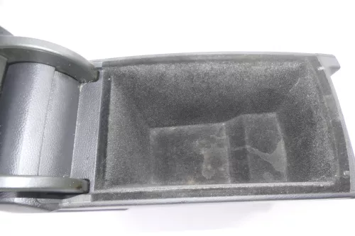 VW Passat 3C Mittelarmlehne Armlehne Fach Deckel Leder schwarz (122457)