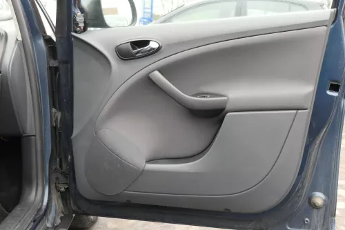 Seat Altea 5P XL Türverkleidung Verkleidung Tür vorne +hinten links Sonnenrollo (122810)