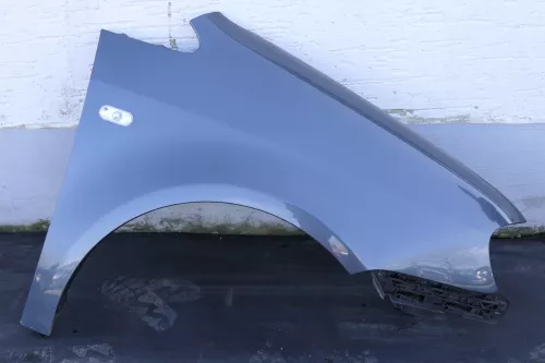 VW Touran 1T Kotflügel vorne rechts grau LD7U 1T0821022A ca.2003-2006 (123011)