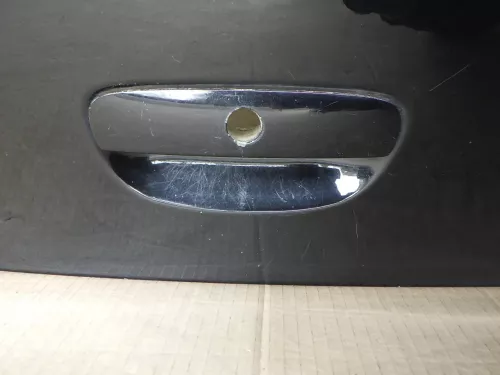 VW Polo 9N3 9N Heckklappe Kofferraumklappe Klappe schwarz L041 uni (123193)