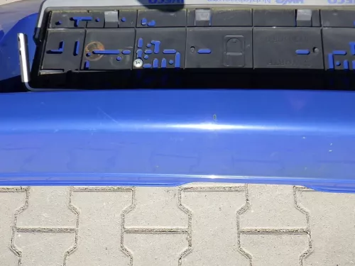 VW Golf 4 Limousine Stoßstange hinten Heckstoßstange Stoßfänger BLAU LW5Z (123413)