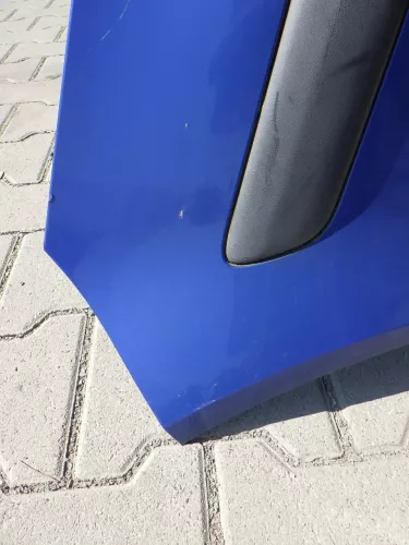 VW Golf 4 Limousine Stoßstange hinten Heckstoßstange Stoßfänger BLAU LW5Z (123413)