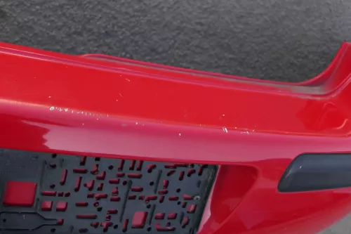 VW Golf 4 Limousine Stoßstange hinten Heckstoßstange Stoßfänger rot LP3G (123492)