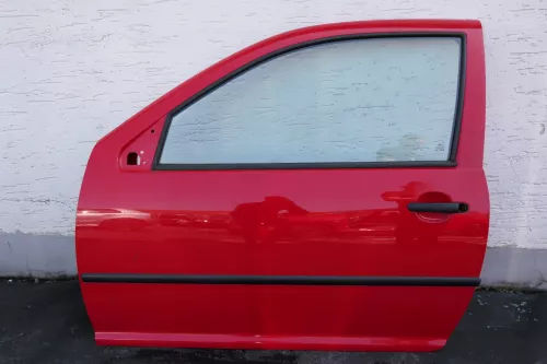 VW Golf 4 Tür vorne links Fahrertür 2/3-Türer rot LP3G (123496)