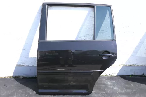 VW Touran 1T 1T3 Tür hinten links schwarz LC9Z metallic mit Scheibe