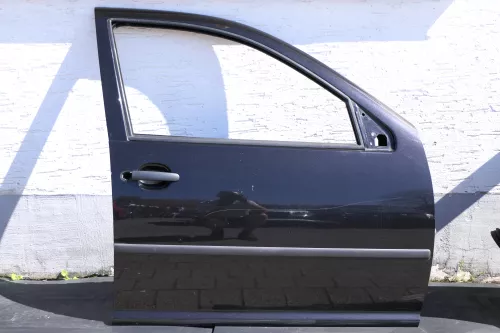 VW Golf 4 Bora Tür vorne rechts Beifahrertür 4/5-Türer & Kombi schawrz LC9Z meta (123644)