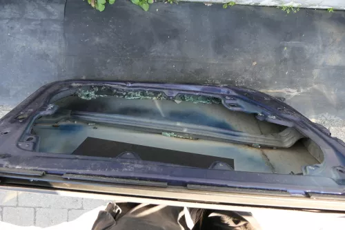 VW Passat 3B 3BG Kombi + Limo Tür vorne links Fahrertür blau LB5N indigoblau (123669)