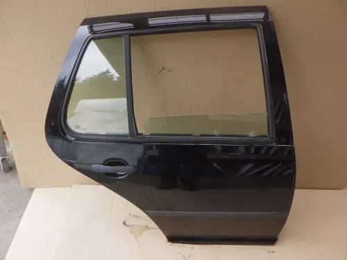 VW Golf 4 Limousine Tür hinten rechts schwarz L041 uni (KEINkombi)