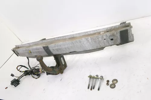 Audi A6 4B starre starr Anhängerkupplung Anhängekupplung Bosal 033181 (123968)