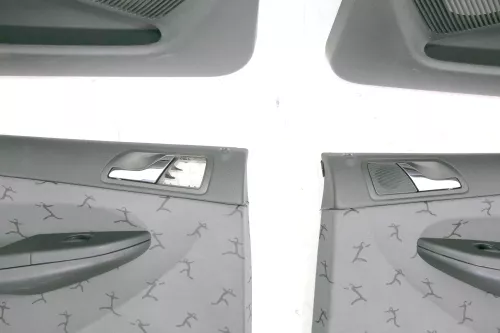 4 x Skoda Fabia 6Y Stufenheck Türverkleidung Verkleidung Tür vorn hinten links (123991)