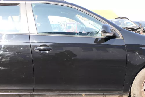 VW Golf 6 nur Kombi / Variant Tür vorne rechts Beifahrertür schwarz L041 uni (125356)