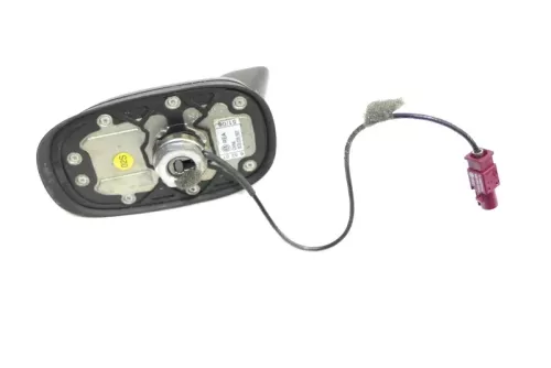 VW Toruan Golf 5 Antenne Antennensockel Sockel Dachantenne 3C0035507 / F (125721)