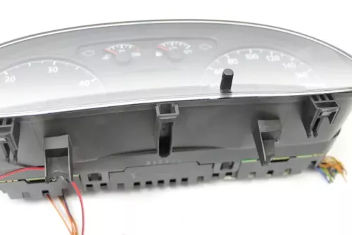 VW Polo 9N3 Tacho Tachometer Kombiinstrument 213.000km 6Q0920820L 1,4TDI AMF BAY (125768)