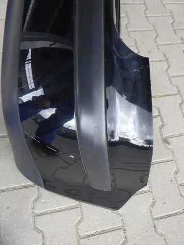 VW Golf 4 Limousine Stoßstange hinten Heckstoßstange Stoßfänger schwarz L041 uni (125938)