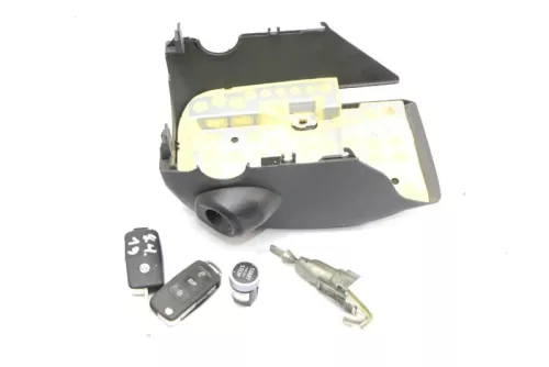 VW Golf 6 5K Zündschloß Start Stopp Schloß Zündung 2x Schlüssel 1x Türschloß Tür