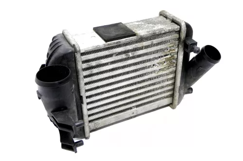 Audi 4 8E B6 B7 Ladeluftkühler Ladeluft Kühler 8E0145805P 2,5 TDI BDG AKE AYM BD